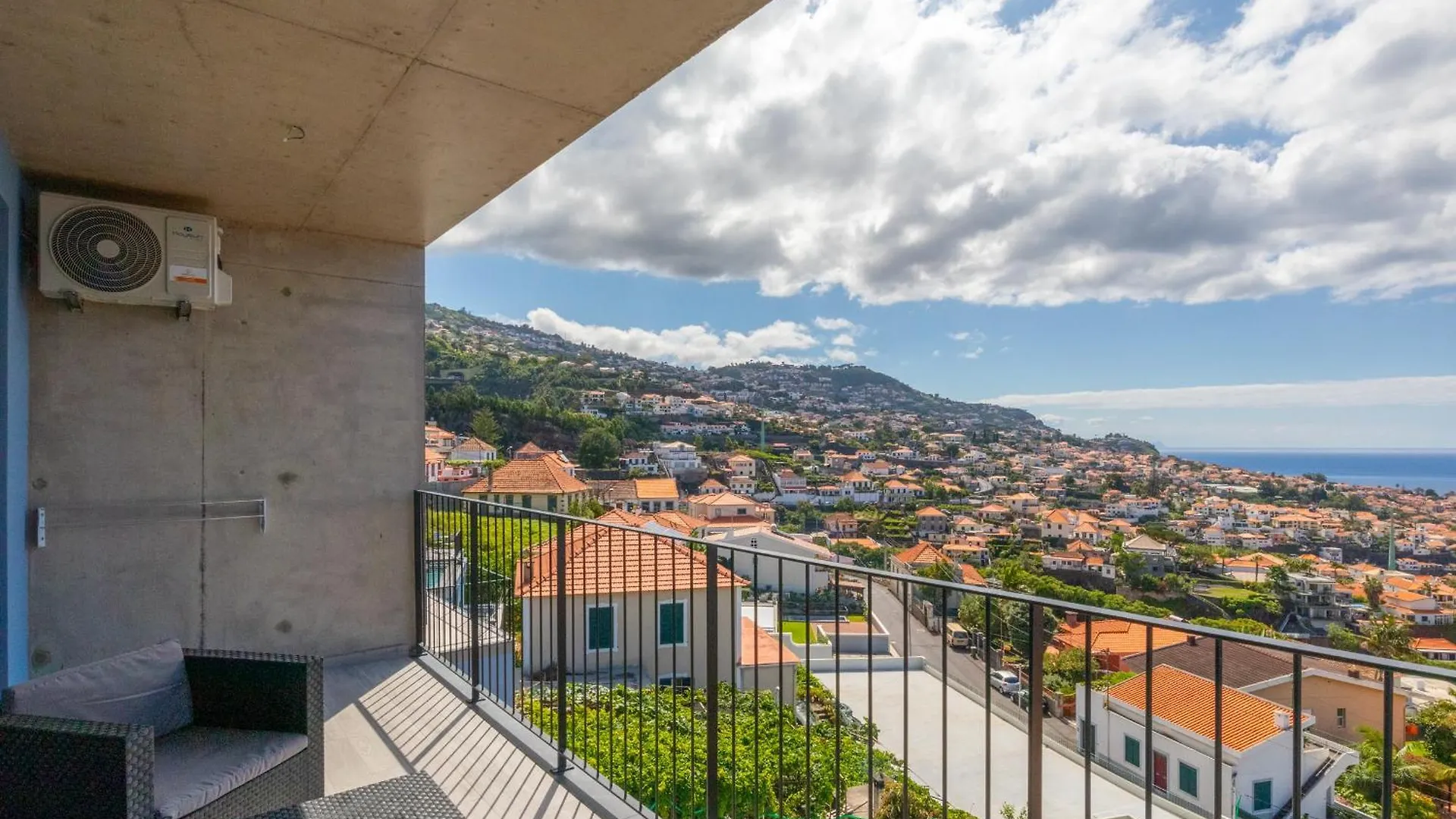 Atlantico Azul Apartment Funchal  Funchal (Madeira)
